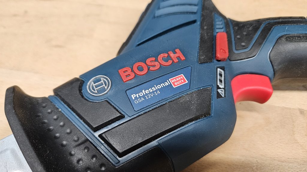 mini scie sabre Bosch Pro GSA 12V 14