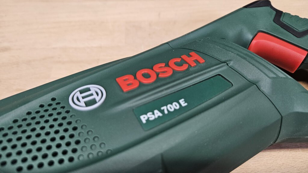 Scie sabre Bosch PSA 700 E